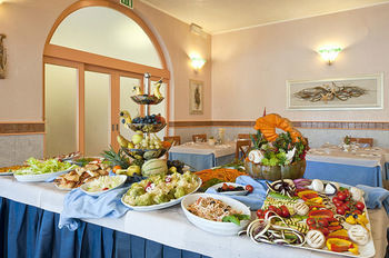 Hotel Ristorante Pozzi Bellaria-Igea Marina